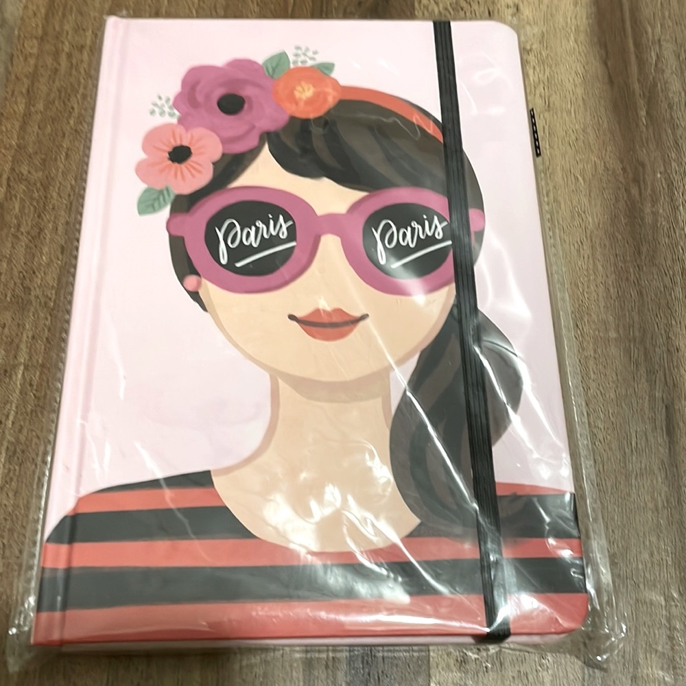 I see Paris journal
